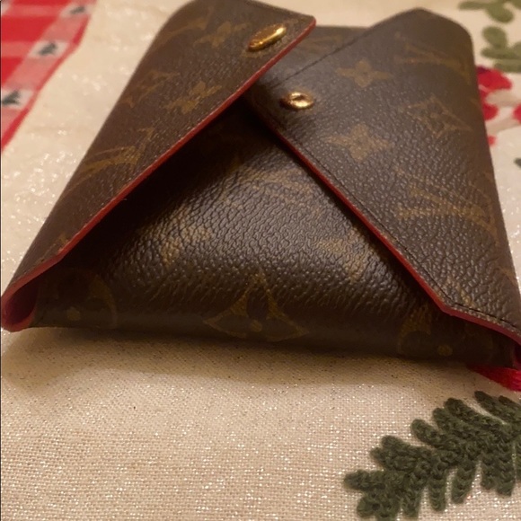Authentic Louis Vuitton pouch - Picture 4 of 7